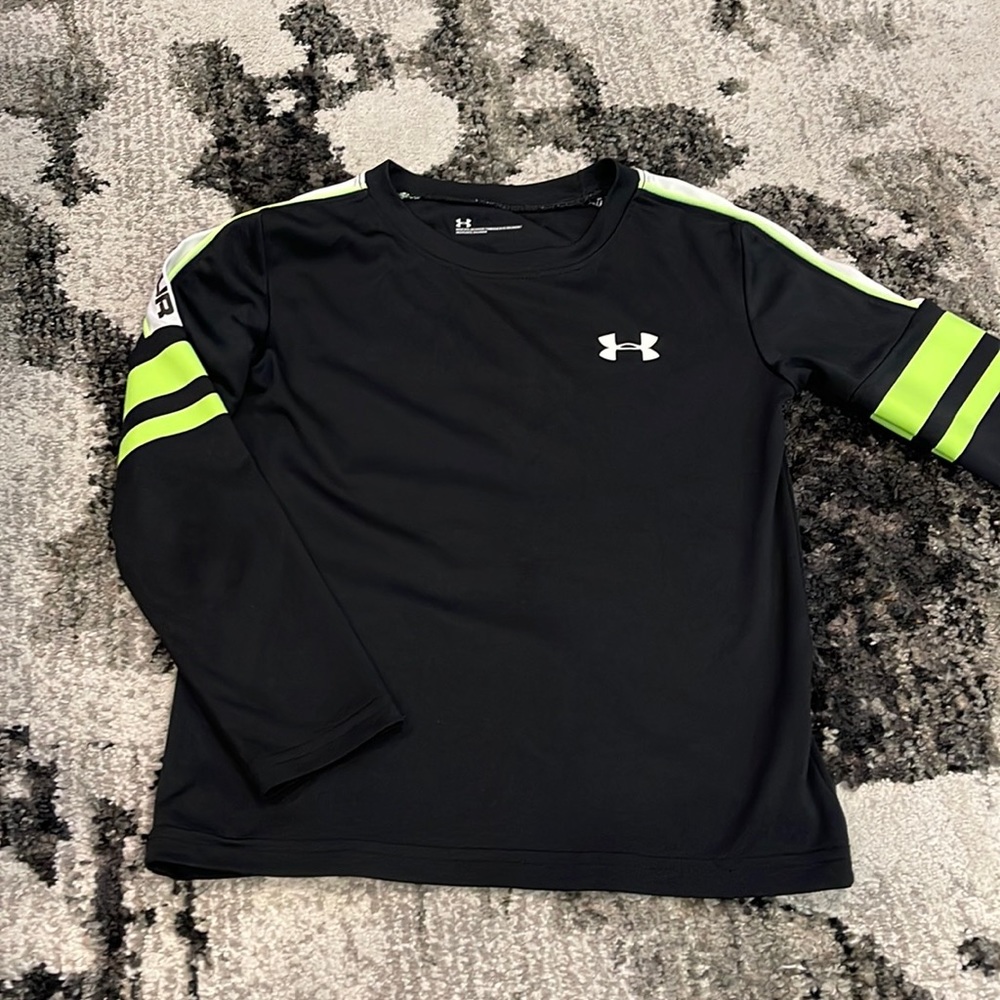 Boys Under Armour Long Sleeve